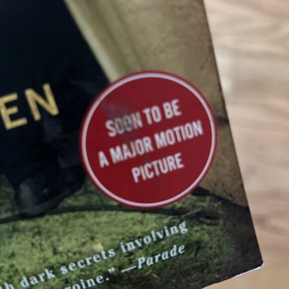 WATER FOR ELEPHANTS‎ BY SARA GRUEN - Picture 3 of 4